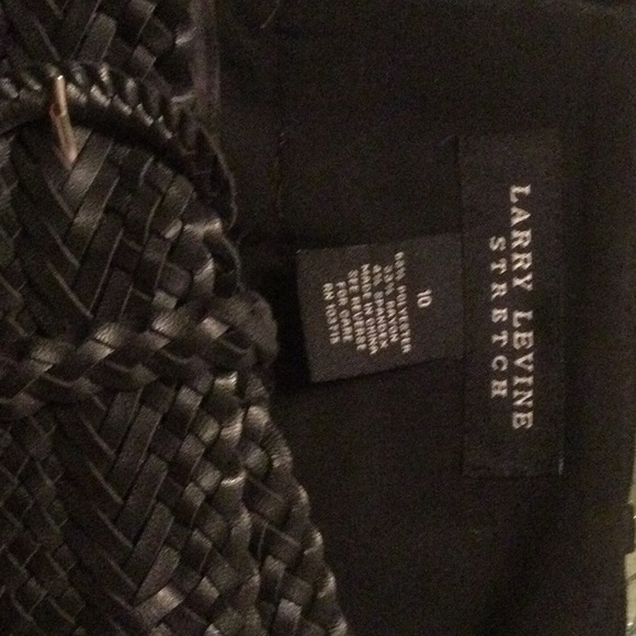 Women’s New Larry Levine black skirt - Picture 8 of 8